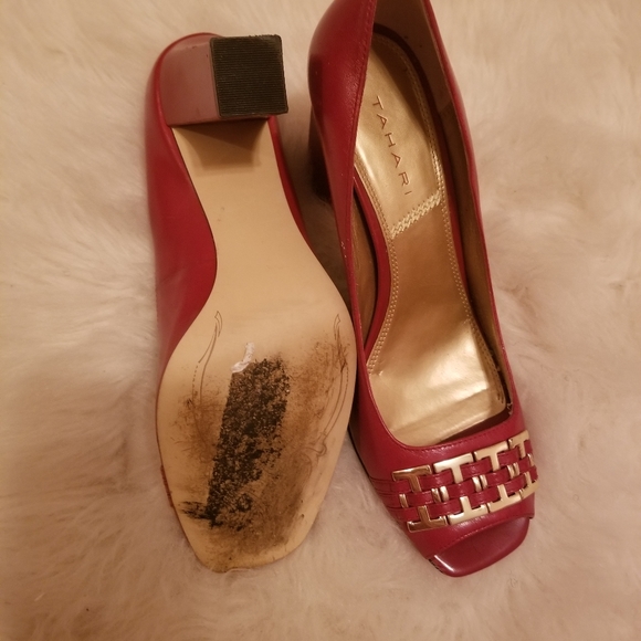 Tahari open toed pumps - Picture 3 of 3